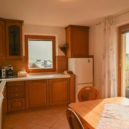 Apartmaji Pr' Brdarju Apartman *